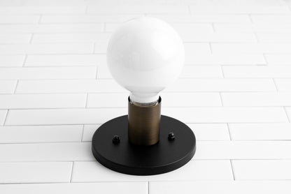 Glorica Glass Minimalist Wall Sconce - Versatile Modern Light For Any Room
