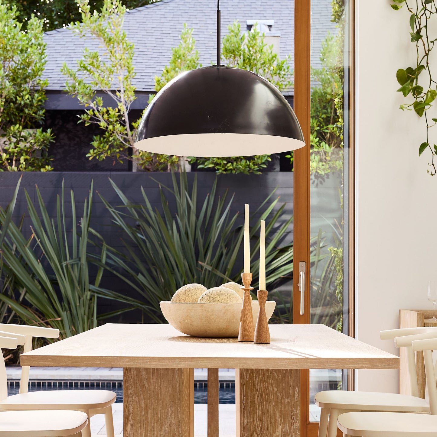 Parvion Sculptural Metal Pendant Light - Modern Adjustable Ceiling Fixture for Living Room and Kitchen