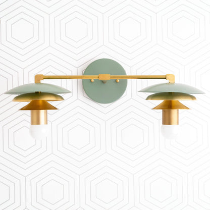 Artivo Layered Brass Design – Scandinavian Style – Wall Sconce – Ideal for Modern Bathrooms