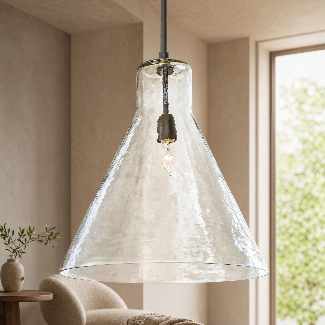 Glavira Pendelleuchtenkollektion aus recyceltem Glas – Moderne Küchenbeleuchtung