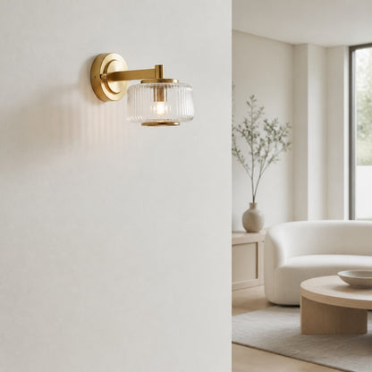 Canovus Wandleuchte mit geripptem Glasschirm – Elegante Messing-Wandleuchte für die Wohnzimmerbeleuchtung