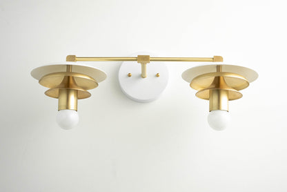 Artivo Layered Brass Design – Scandinavian Style – Wall Sconce – Ideal for Modern Bathrooms