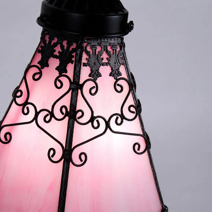 Tiffany-style stained glass table lamp