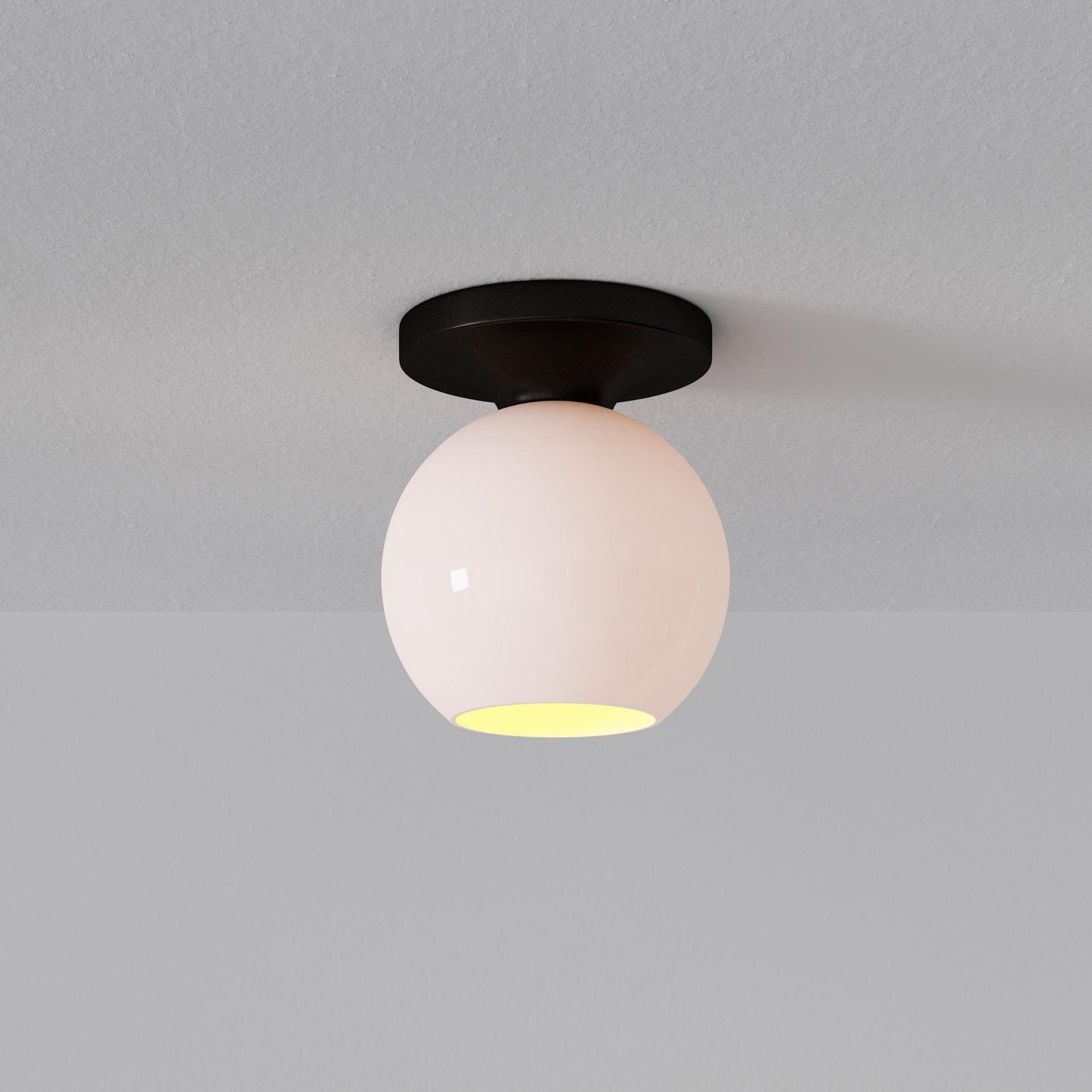 Selvion Modern Globe Pendant Light - Damp-Rated Bathroom Lighting - Luxe Glass Shade