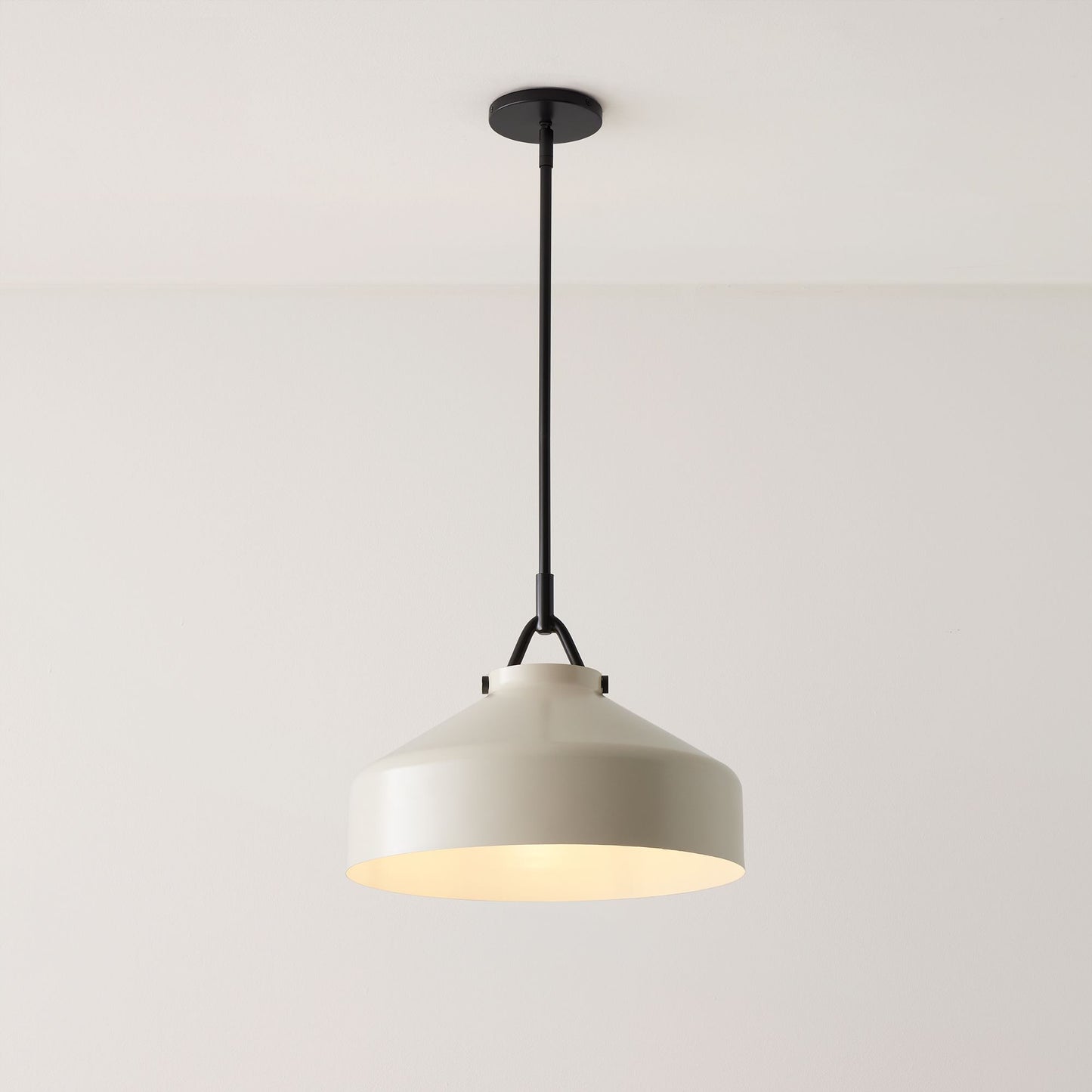 Hanton Modern Metal Pendant Light - Hanging Lamp for Kitchen
