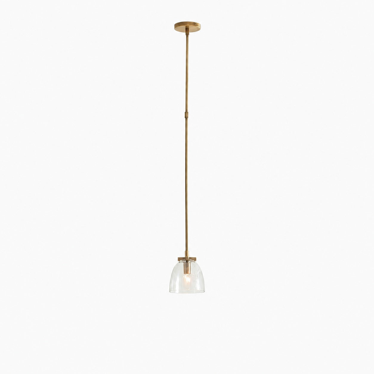 Auria Pendelleuchte aus Metall und Messing – Vintage-Finish mit Glasschirm