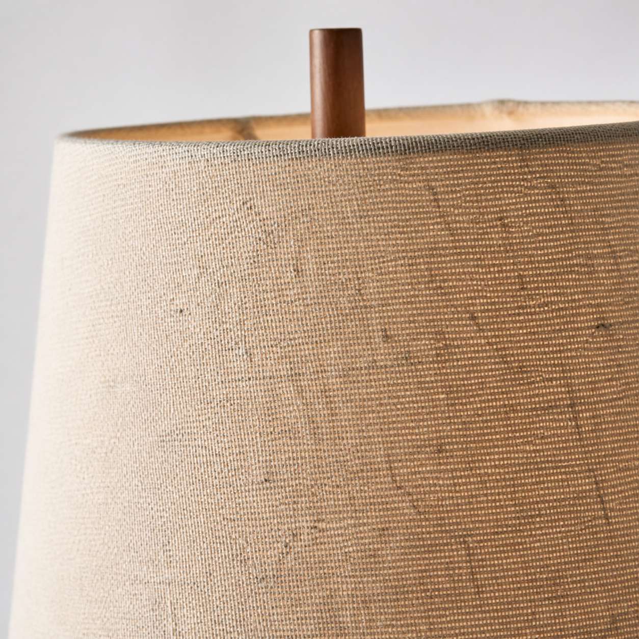 外观版权-Avero Contemporary Table Lamp - Textured Cement Design for Living Room and Office