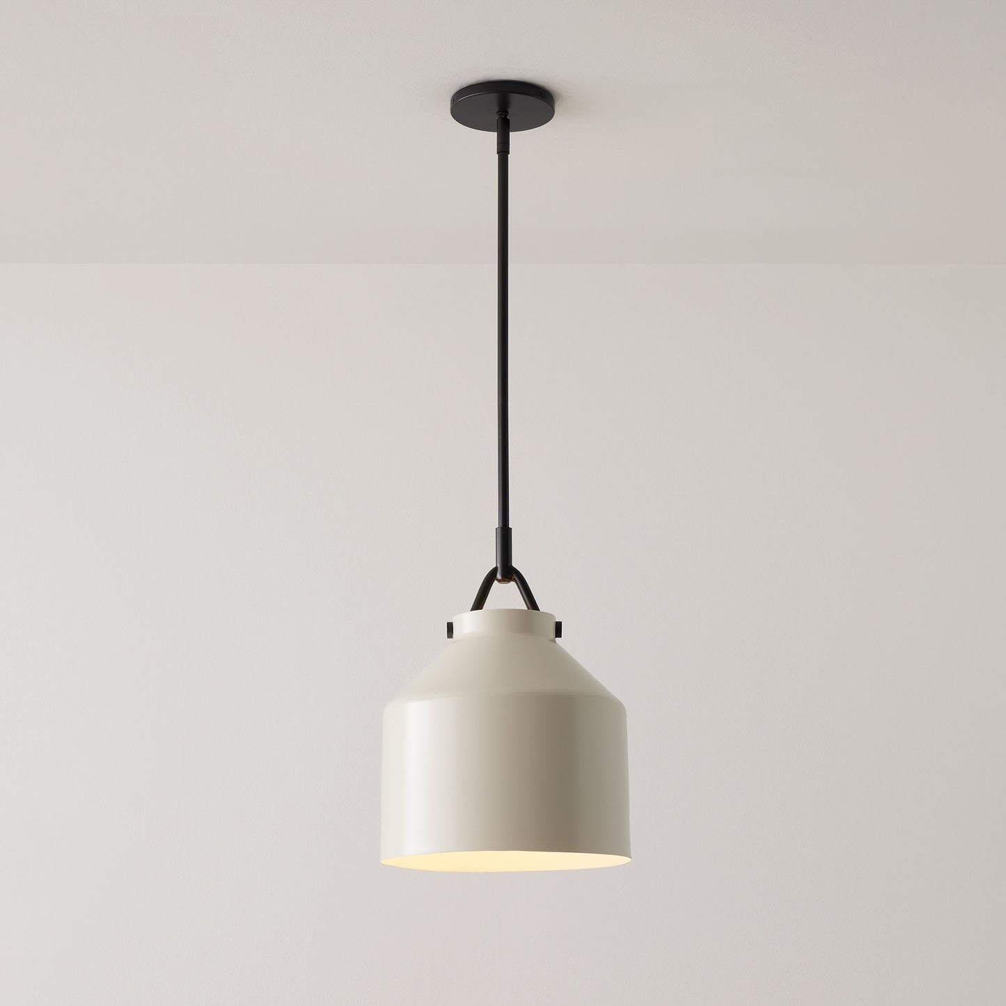 Hanton Modern Metal Pendant Light - Hanging Lamp for Kitchen