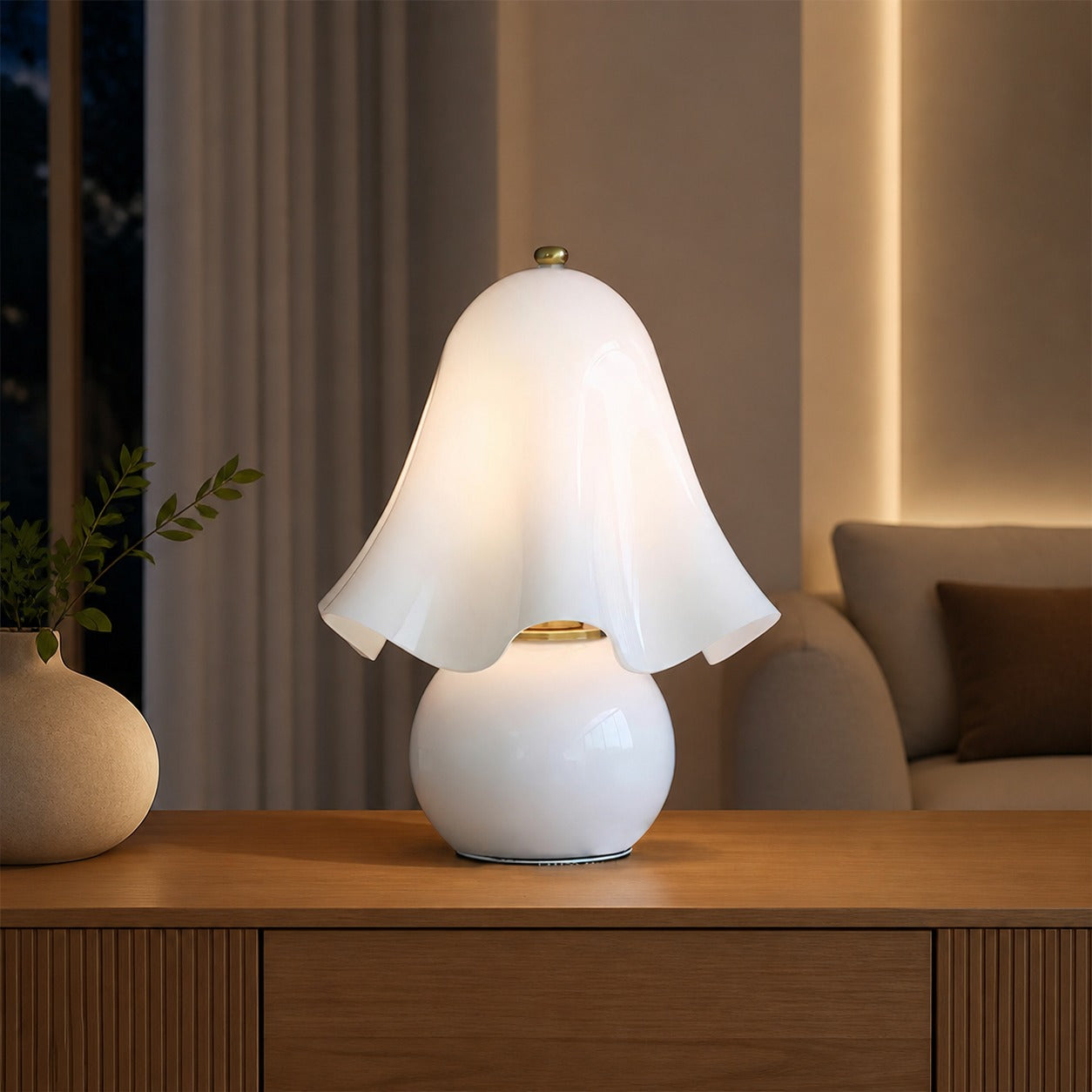 Bellina Decorative Table Lamp - Sculptural Bell Flower Shape