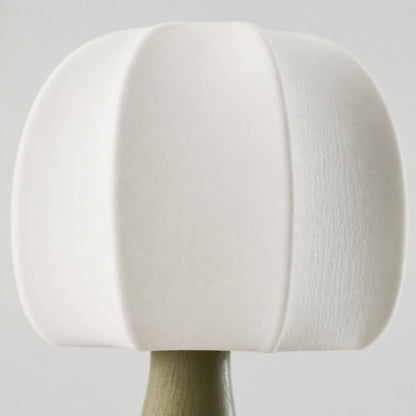 Savara Moderne Wandleuchte mit gebogenem Sockel – Sanfter, diffuser Stoffschirm für Flure und Wohnzimmer
