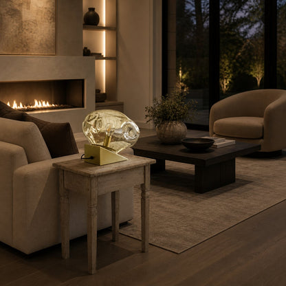 Glissora Glas-Tischleuchte – Weiche, skulpturale Glasform für Wohnzimmer oder Schlafzimmer