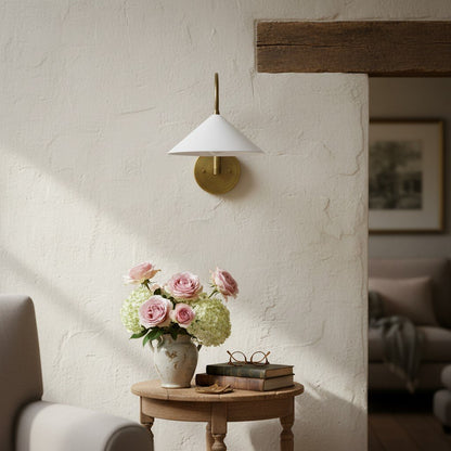 Curva Metal Vintage Wall Sconce  - Elegant Cone Shade for Bedrooms