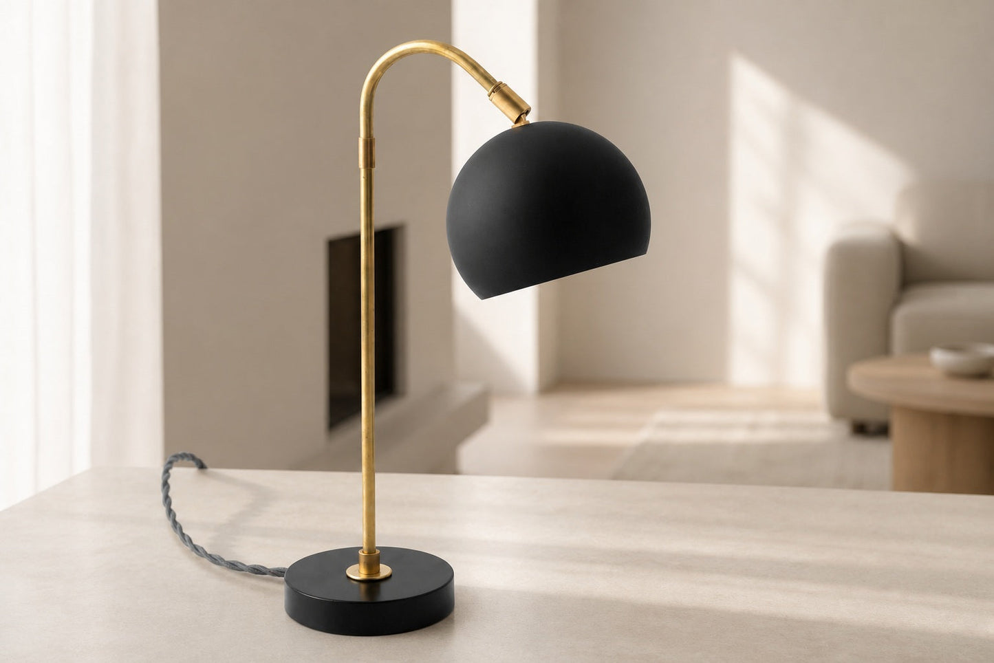 Ornato Luxe Moderne Akzent-Tischlampe – Stilvolles Licht für Zuhause