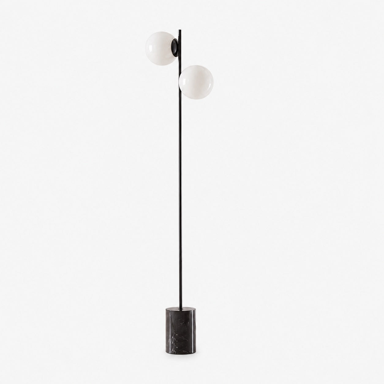 Brina Glass Multi-Light Stehleuchte – Moderne Stehleuchte mit Eleganz