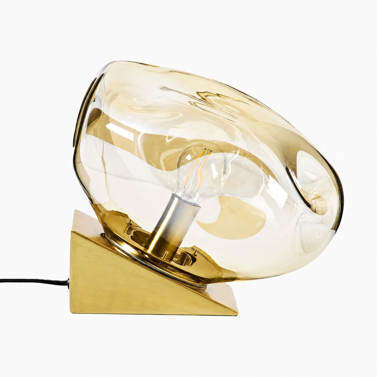 Glissora Glas-Tischleuchte – Weiche, skulpturale Glasform für Wohnzimmer oder Schlafzimmer