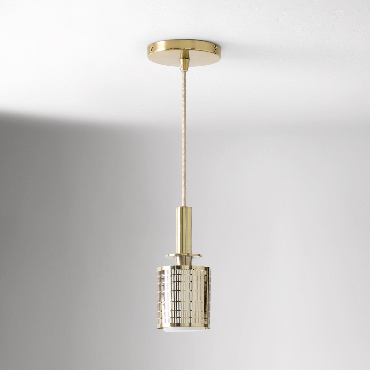 Galvia Adjustable Metal Pendant - Modern Lighting for Dining Areas