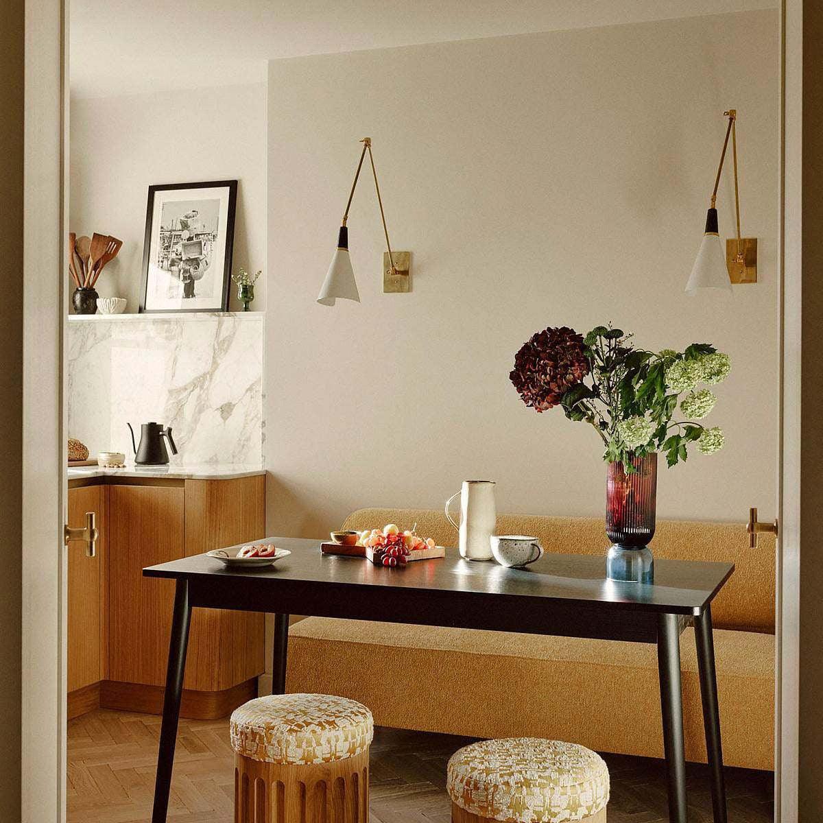 Magari Mid Century Wandleuchte Messing Schwenkbar