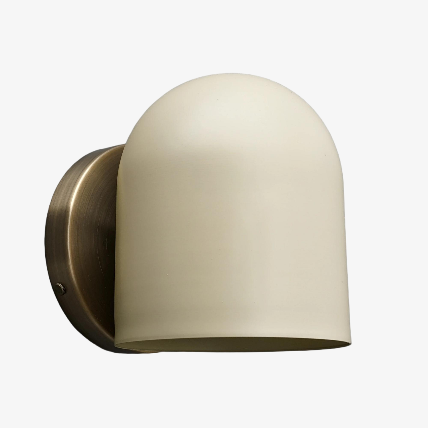 Metio Dome Classic Wall Sconce - Stylish Lighting Fixture for Bedroom or Hallway