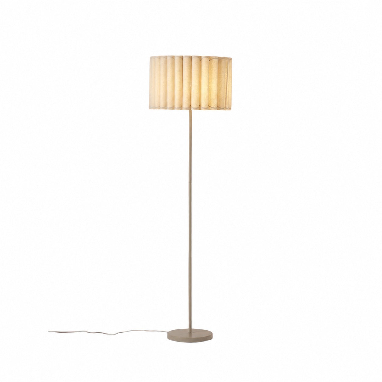 Velura Stehleuchte – Beige Leinenschirm und Metallgestell