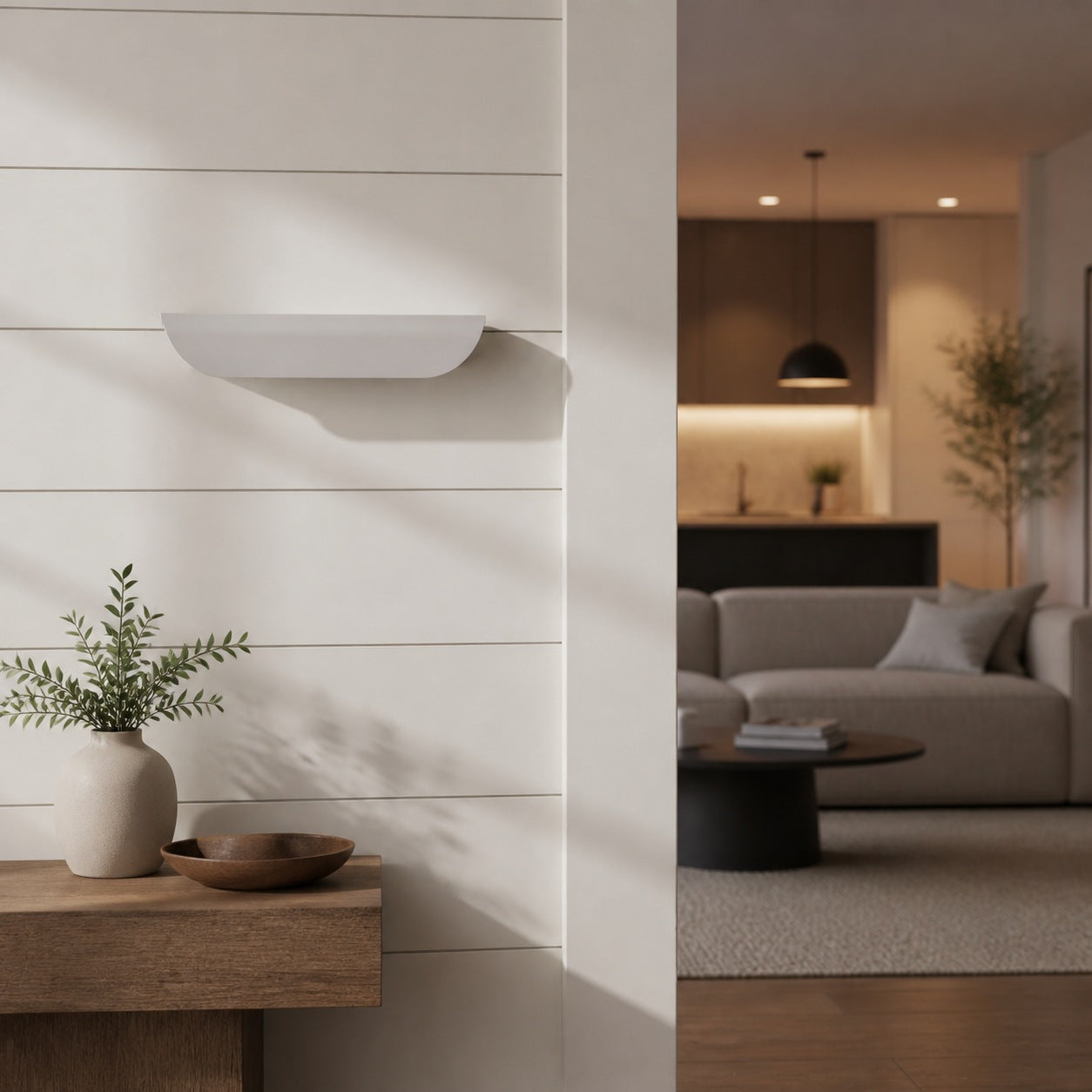 Hidra Modern Metal Wall Sconce – Minimalist Down-Light Sconce for Modern Homes