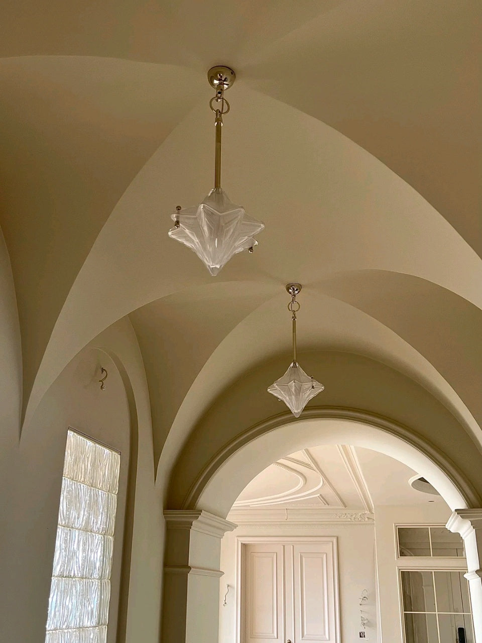 Art Deco Astris Elara Star Pendant Light – Frosted Glass Pendant with Geometric Style