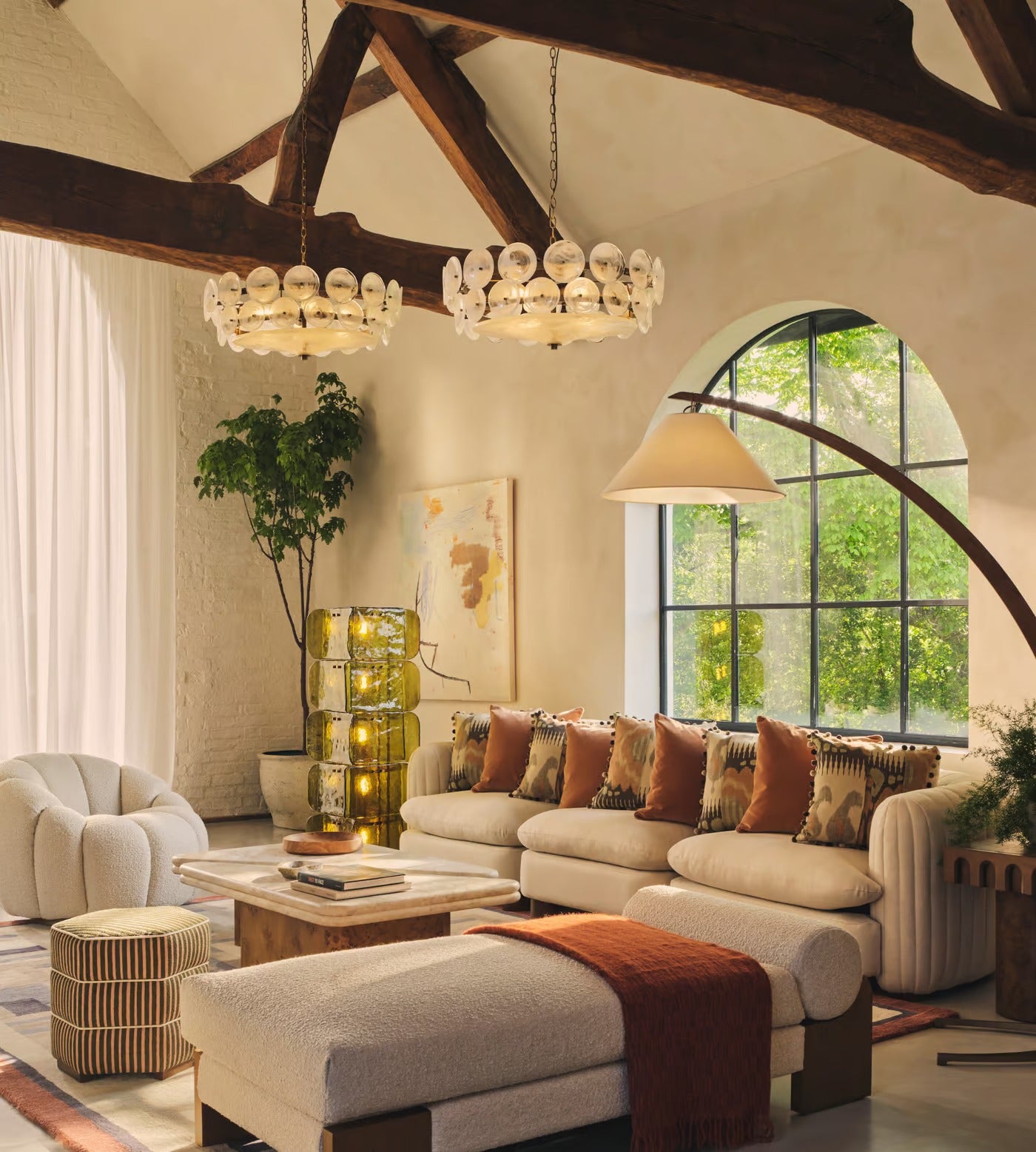 Lorenzo Halo Disc Vintage‑Modern Chandelier – Dining Room Statement Light