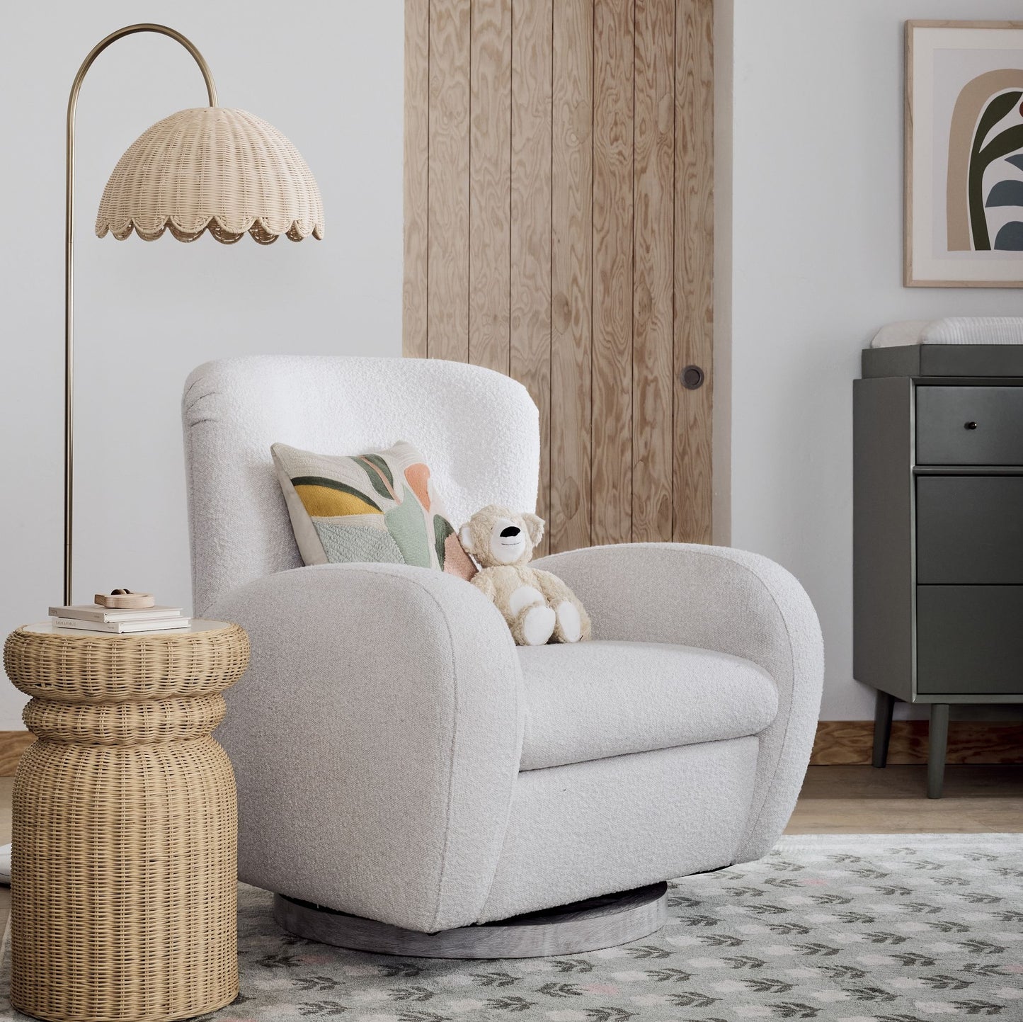 Olvara Bubble Stehlampe aus natürlichem Rattan – Kinderzimmerbeleuchtung mit Boho-Charme