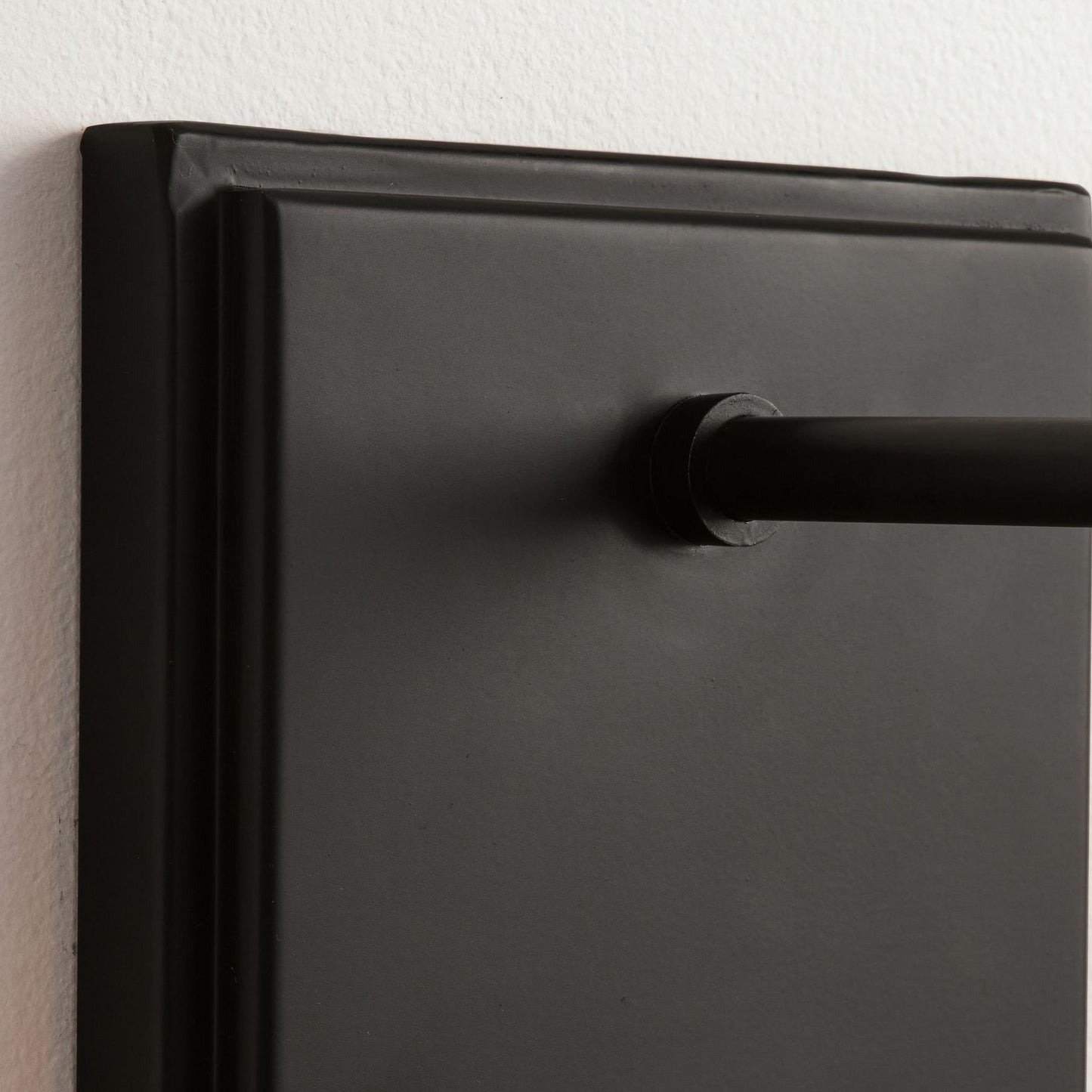 Ferrix Industrial Wall Lamp – Iron & Glass for Garden & Patio