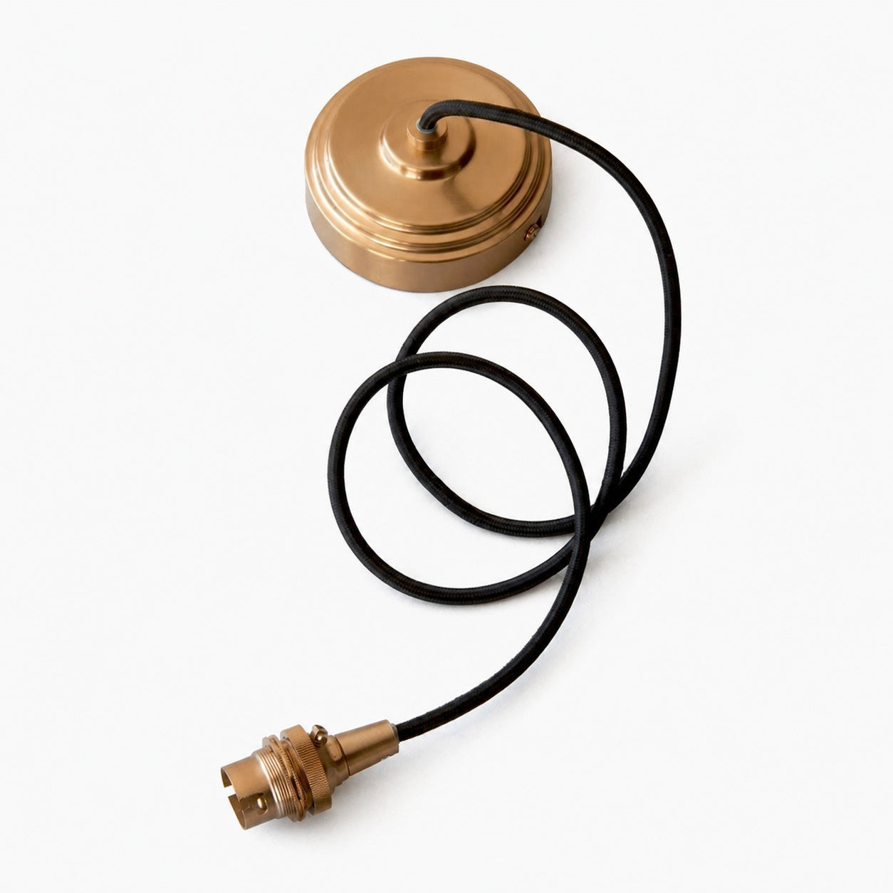 Moderne Pendelleuchte aus Messing von Plaitar – Minimalistische Deckenleuchte mit geflochtenem Kabel für Flure