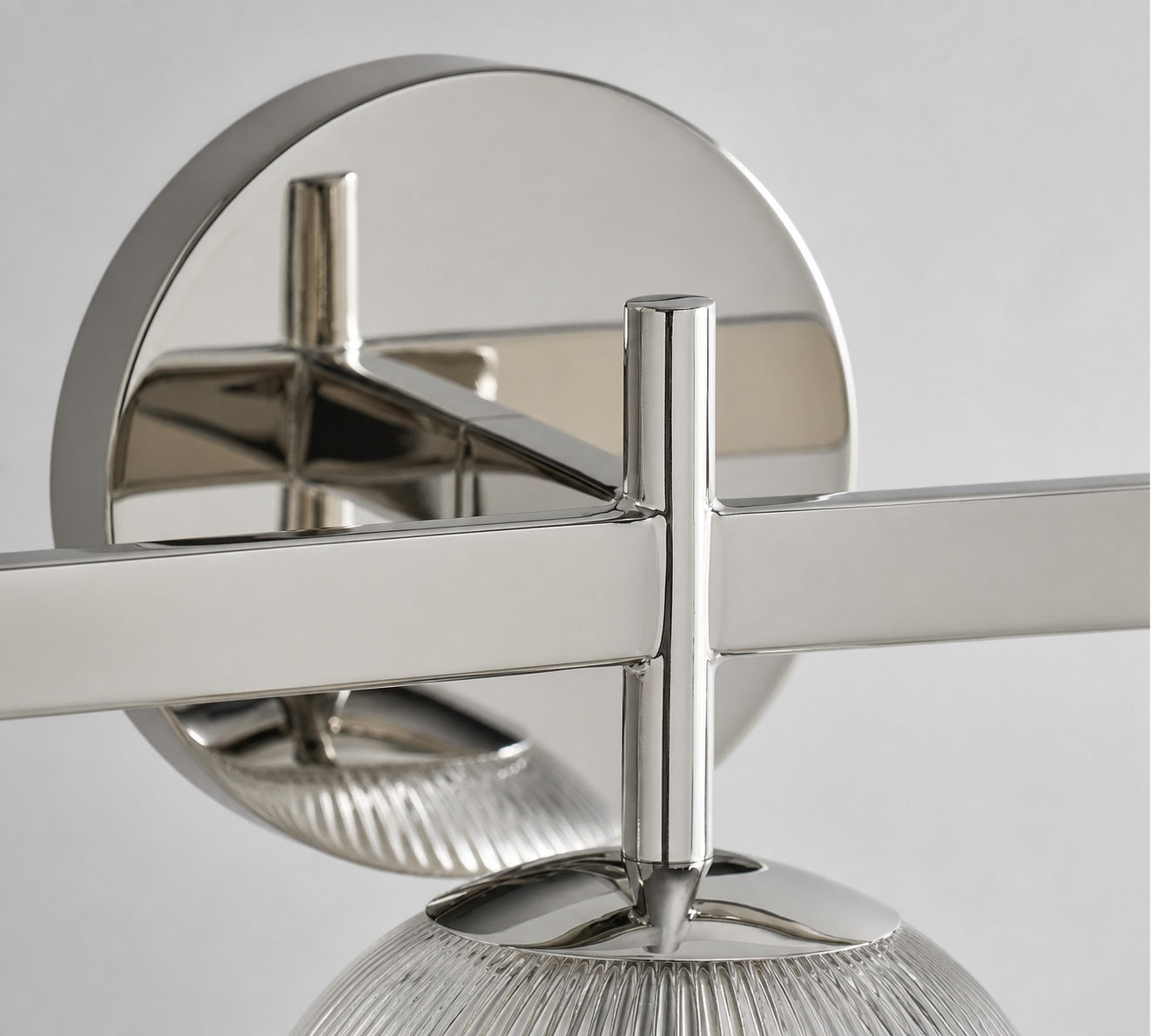 Bravira Wandleuchte aus geripptem Glas – Wandleuchte aus Metall mit klarem Glasschirm