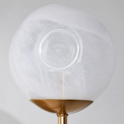 Modo Wandleuchte aus skulpturalem Glas – Moderne Lampe mit diffusem Licht für Eingangsbereiche