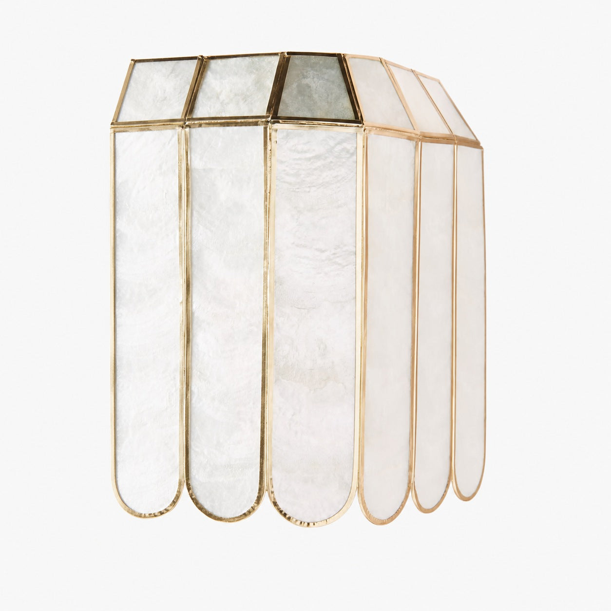 Lumica Capiz Facetten-Wandleuchte – Wandleuchte aus Messing und Eisen in Gold-Finish
