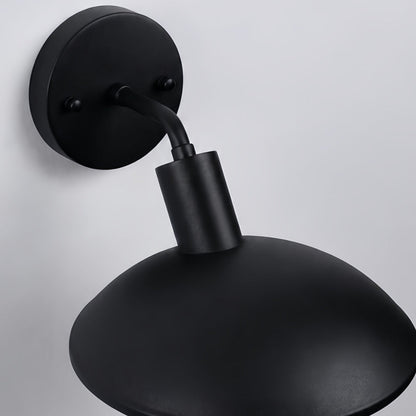 Leviaxa Outdoor Metal Wall Lamp