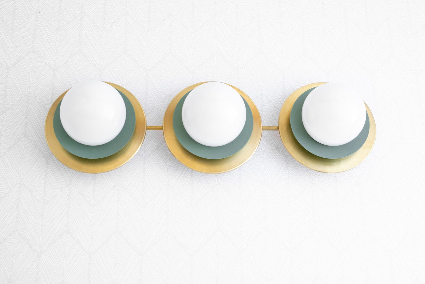 Artivo Layered Sculptural Layered Globe Lighting – Modern Design for Living Areas