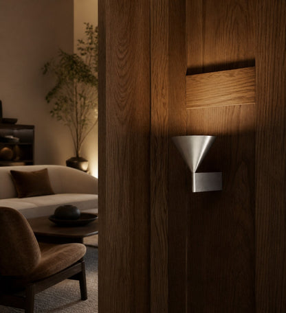 Apollo Aluminum Wall Lamp