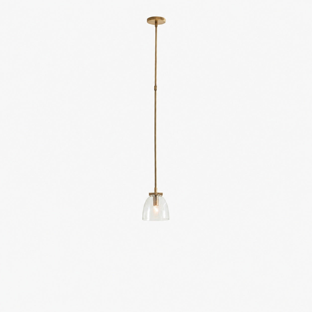 Auria Pendelleuchte aus Metall und Messing – Vintage-Finish mit Glasschirm