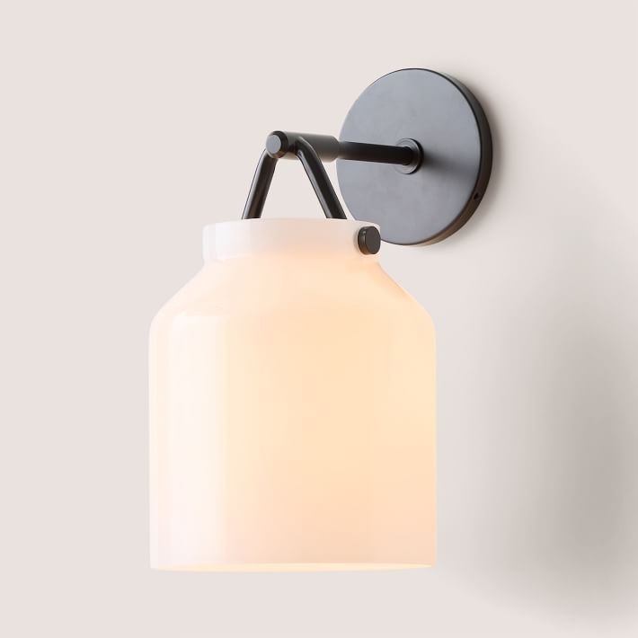 Hanton Modern Minimalist Brass and Glass Sconce – Damp Rated for Bathrooms
