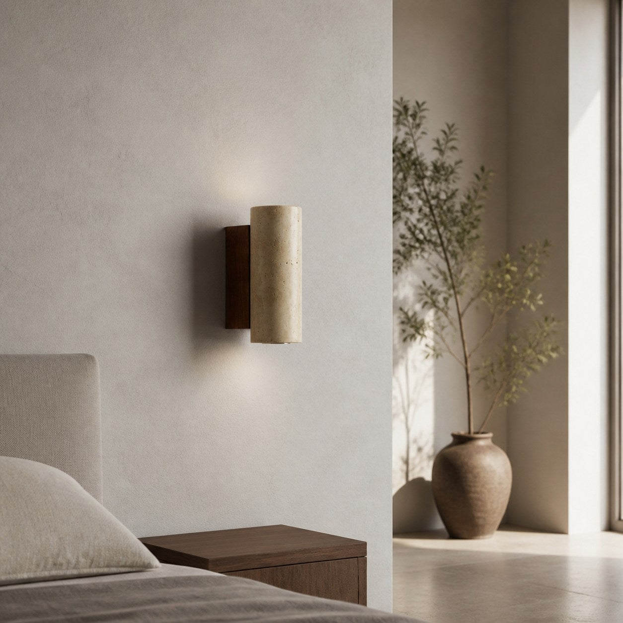 Slivara Natural Stone Backplate with Warm Amber Shade - Vintage Modern Slivara Wall Sconce for Living Room
