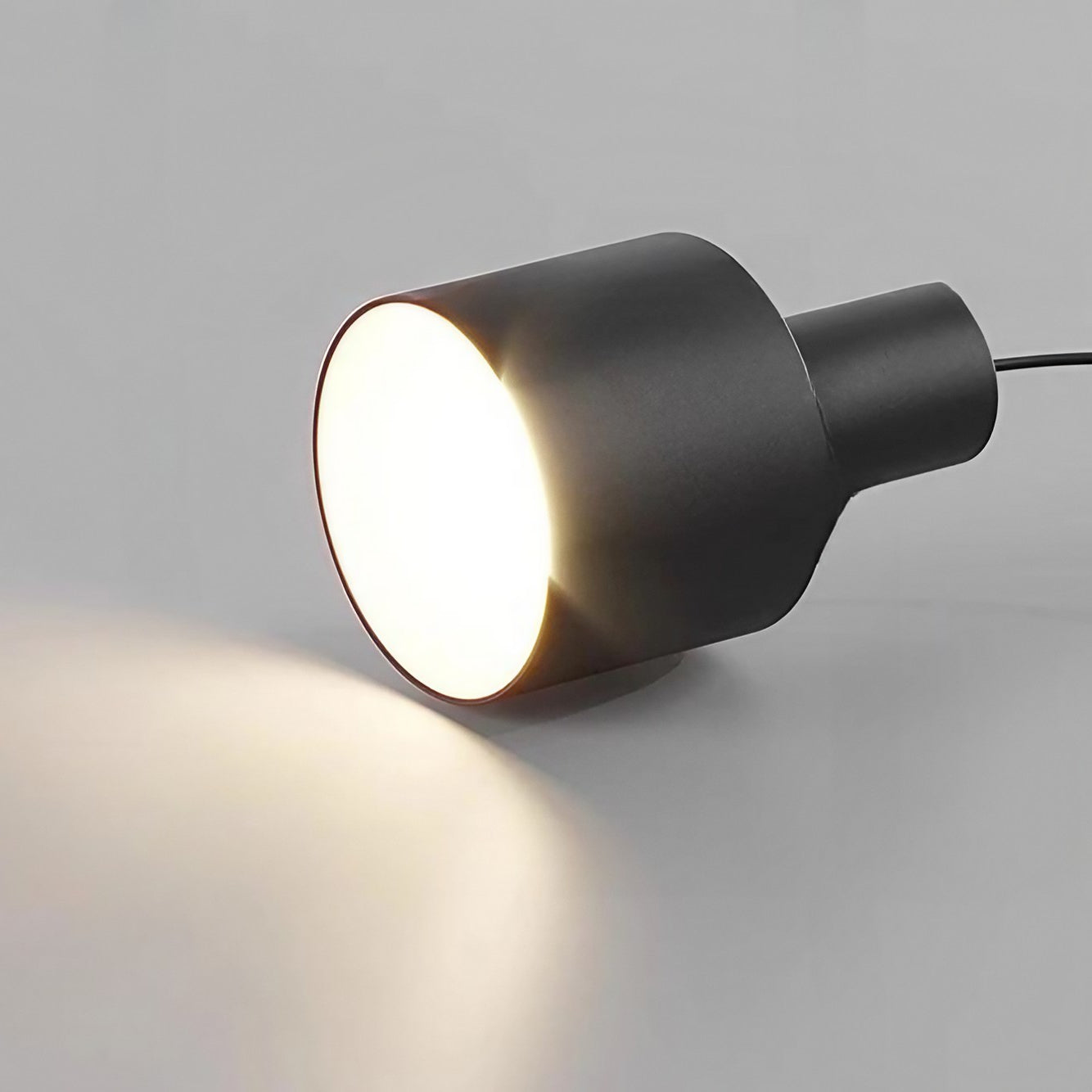 Scandinavia Decor Metal Pendant Light Over Island