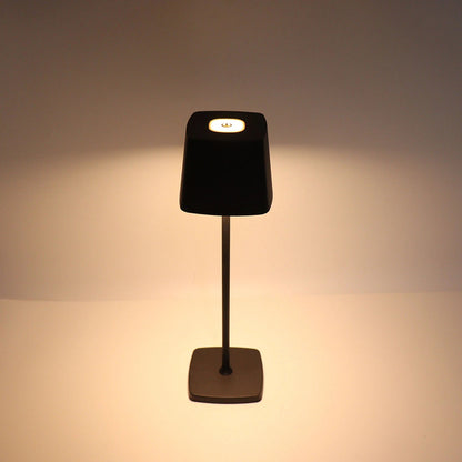 Scandinavian Cordless Touch Led Table Light For Restaurant
