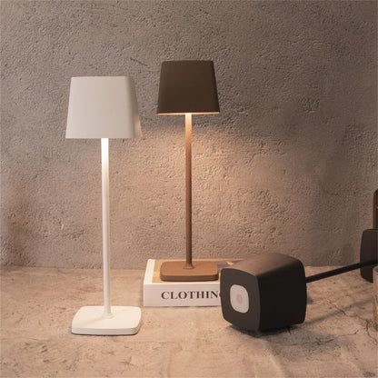 Scandinavian Cordless Touch Led Table Light For Restaurant